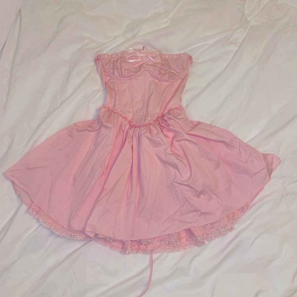 BABYBOO light pink strapless corset dresss